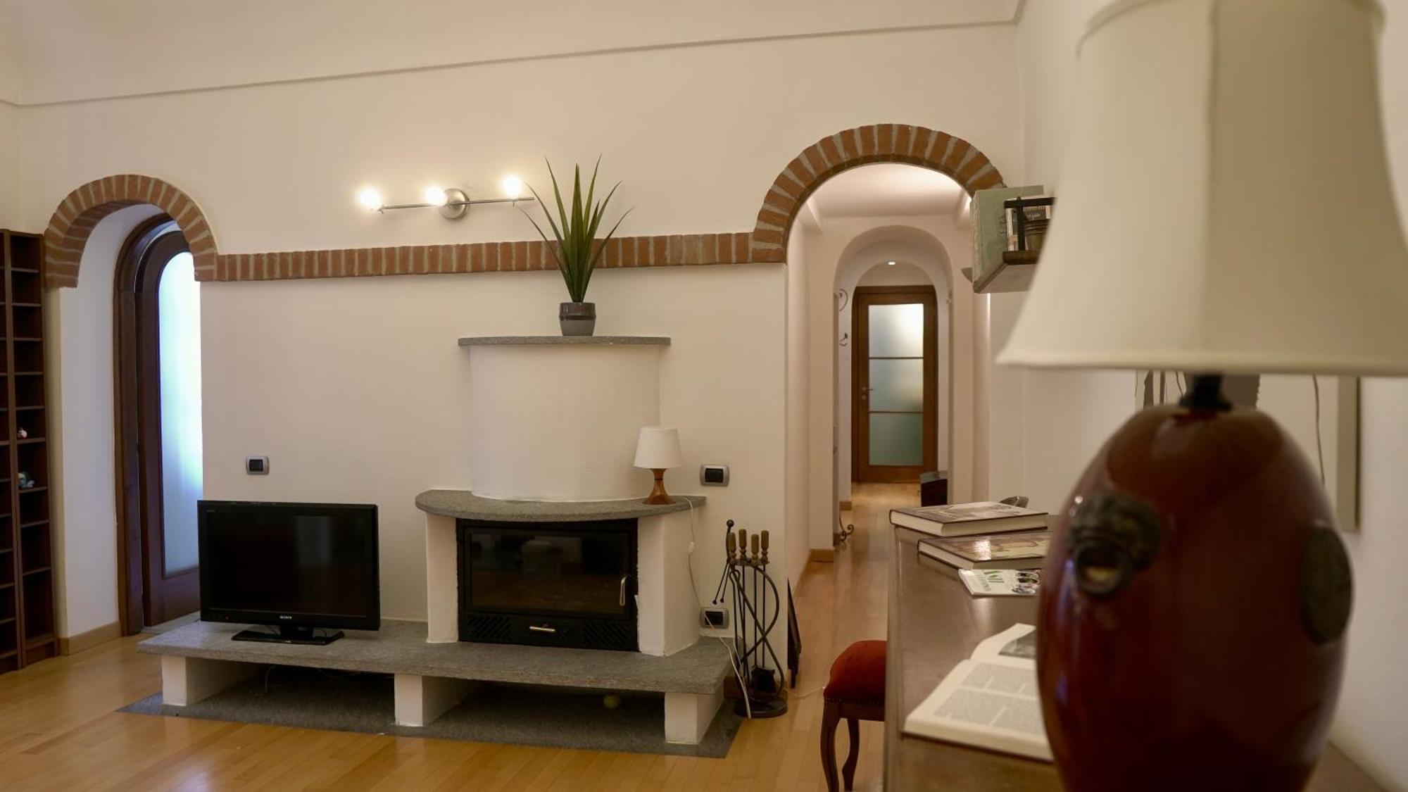 La Casa Di Anita Apartment Asti Luaran gambar
